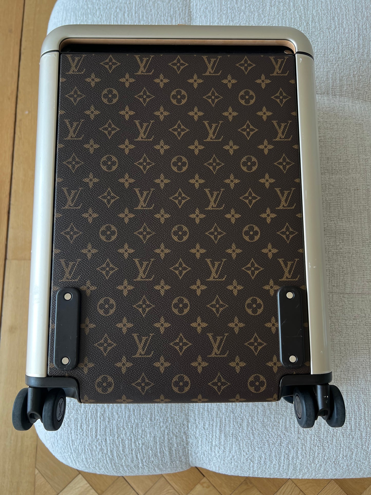 Louis Vuitton valise Horizon